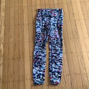 Lululemon high rise leggings size 4